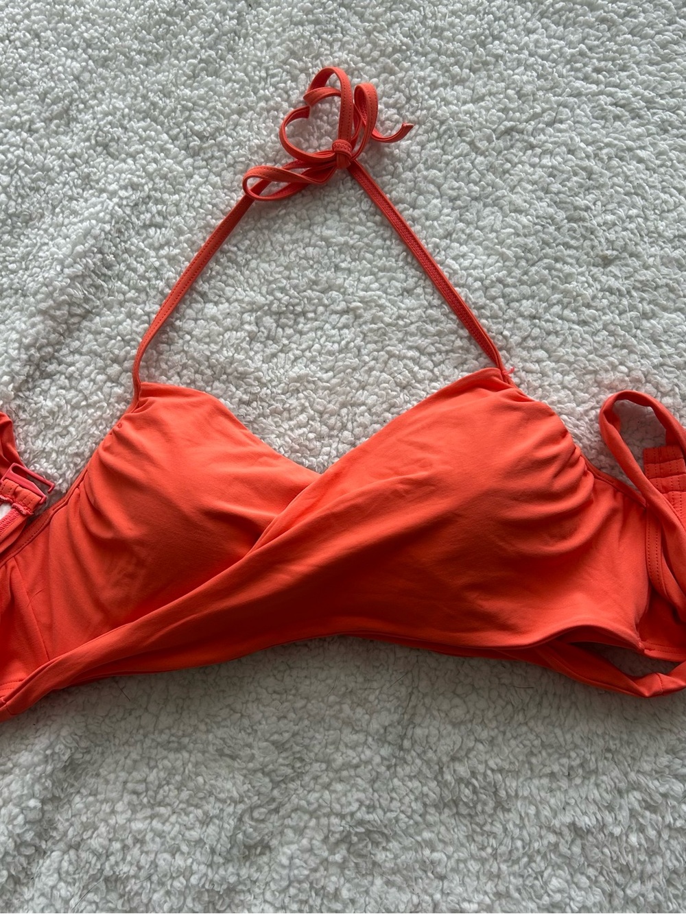 Carmen Marc Valvo White Swim Top with Coral Trim